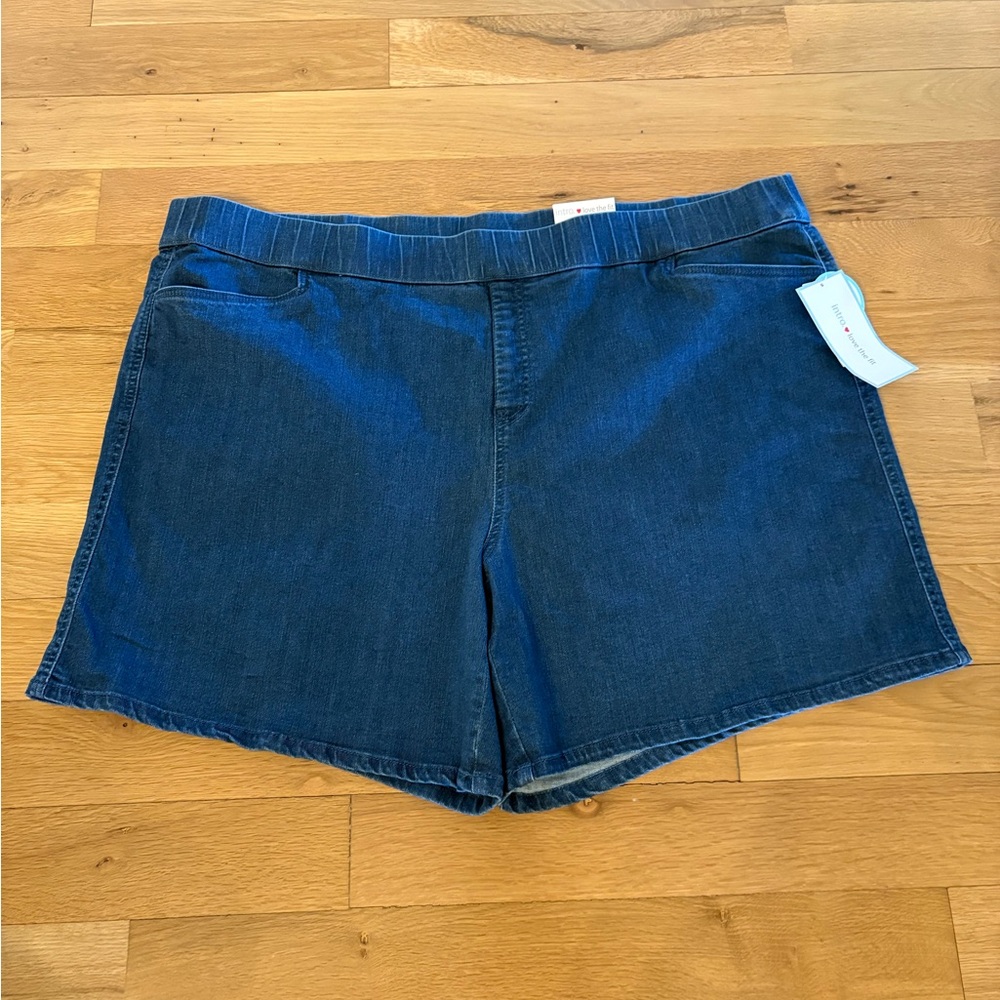 NWT Intro Stretch Waist Shorts